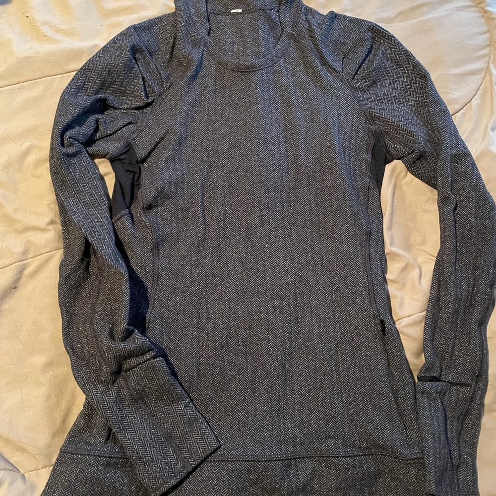 Lululemon Pullover